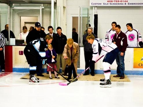 JETS SUCCESS AT “PAINT THE RINK PINK”