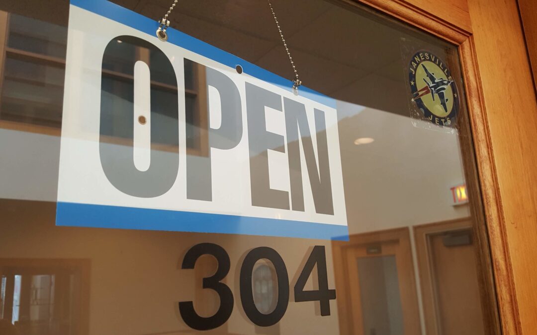 Jets Stay Downtown in New Office