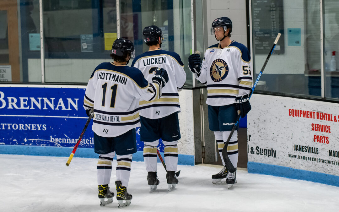 Jets Split First Pair of Games With U17s