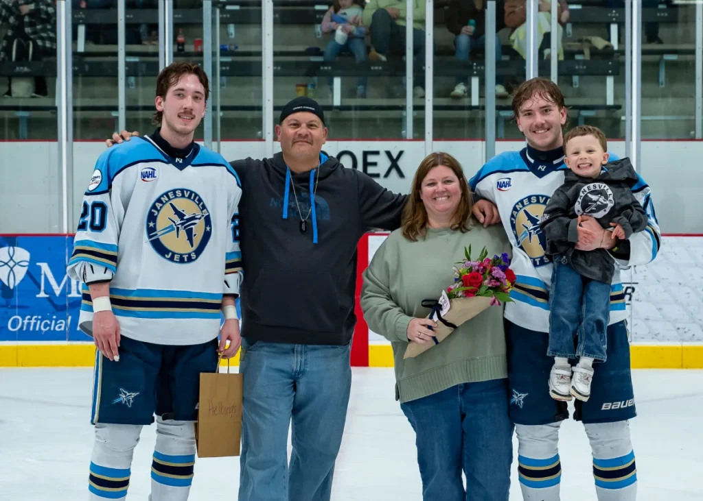 Bri family pic on ice