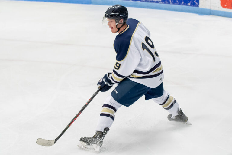 Jets Fall in First Away Tilt